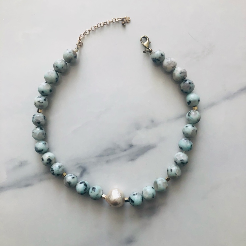 ✨ Lucky Brand Stone & Pearl Collar Necklace ✨ - Picture 2 of 8